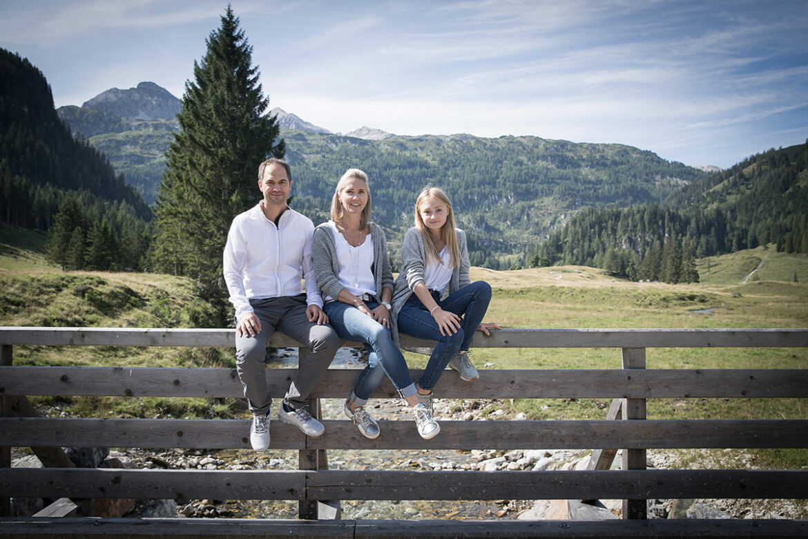 Familie Schilchegger - Ihre Gastgeber in den Sunshine Appartements in Obertauern